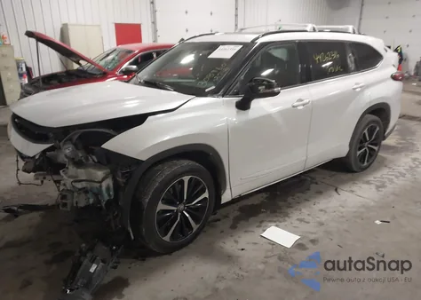 2022 Toyota Highlander Xse z USA, uszkodzony, nr VIN 5TDJZRBH6NS163080